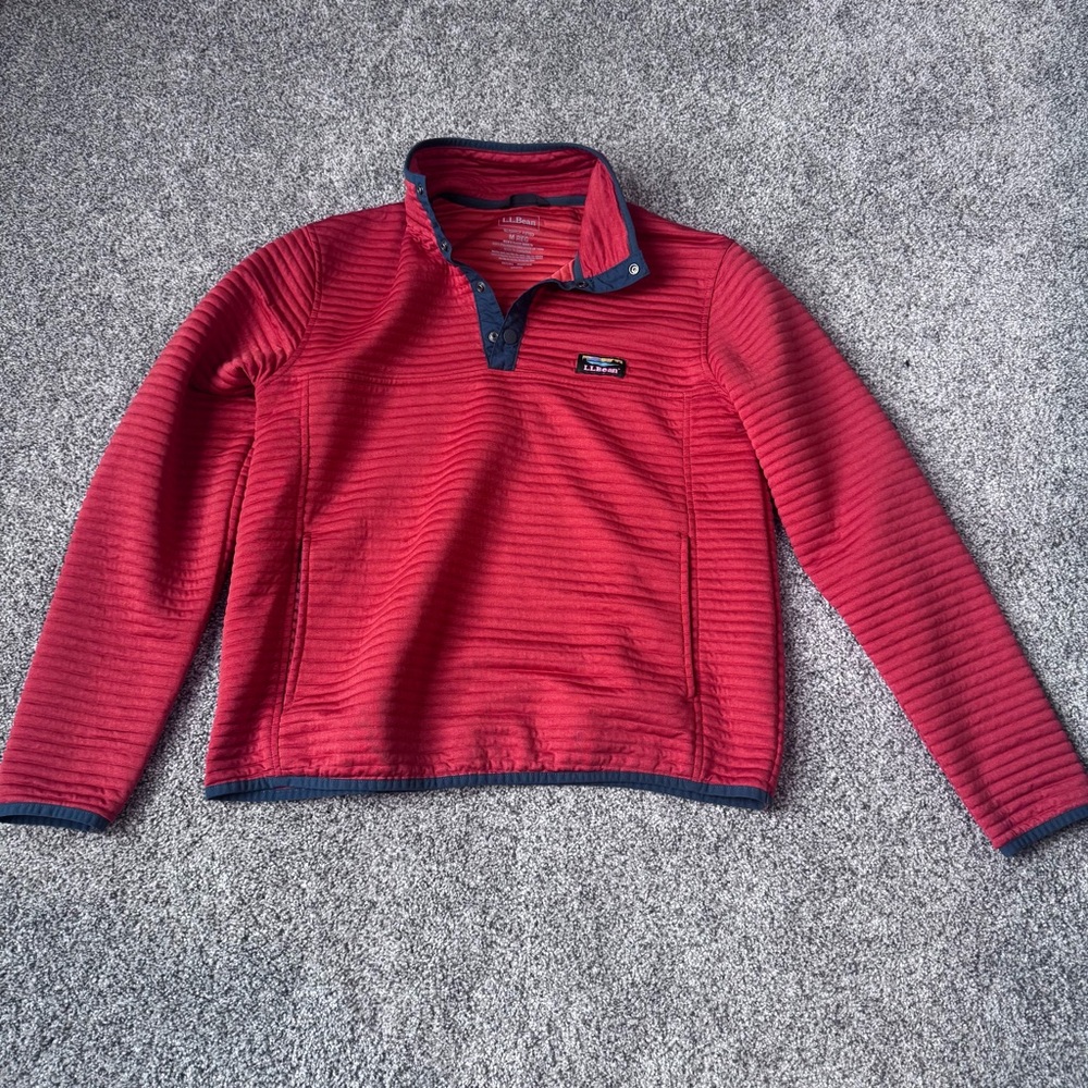 L.L. Bean Airlight knit Orange Pullover - men’s Medium